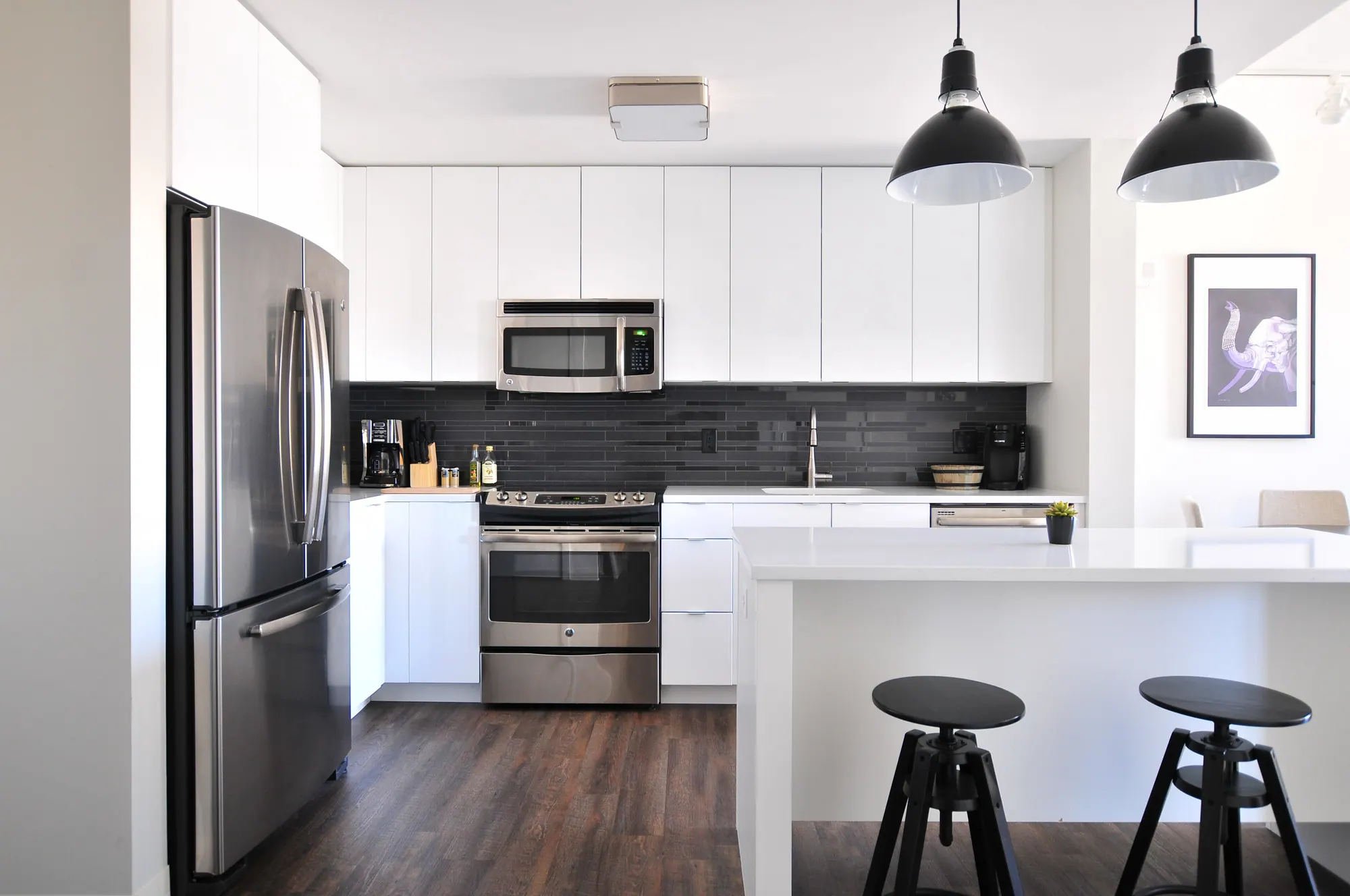 Kitchen opening to the dining area